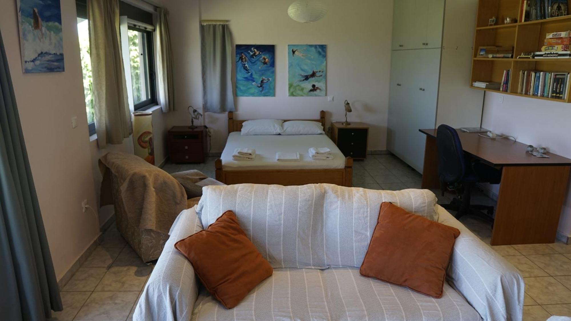 Romanos Patras Studio Extérieur photo