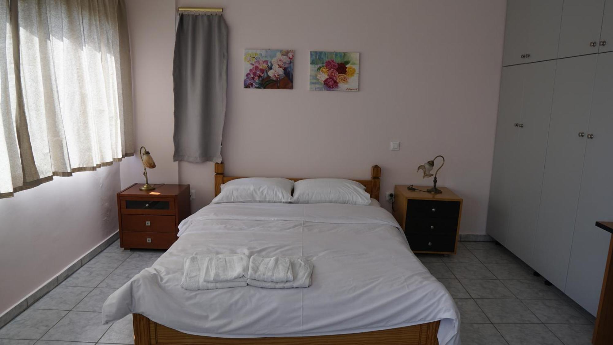 Romanos Patras Studio Extérieur photo